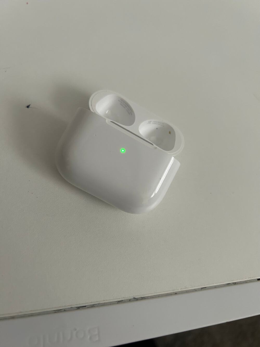 Apple Airpods Case (Empty)